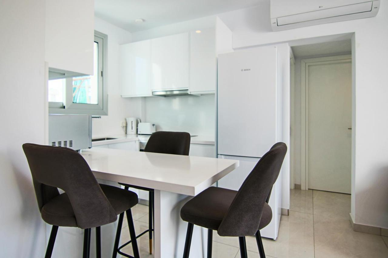 דירות Paphos Phaedrus Living - Seaside Executive Flat Harbour 208 מראה חיצוני תמונה